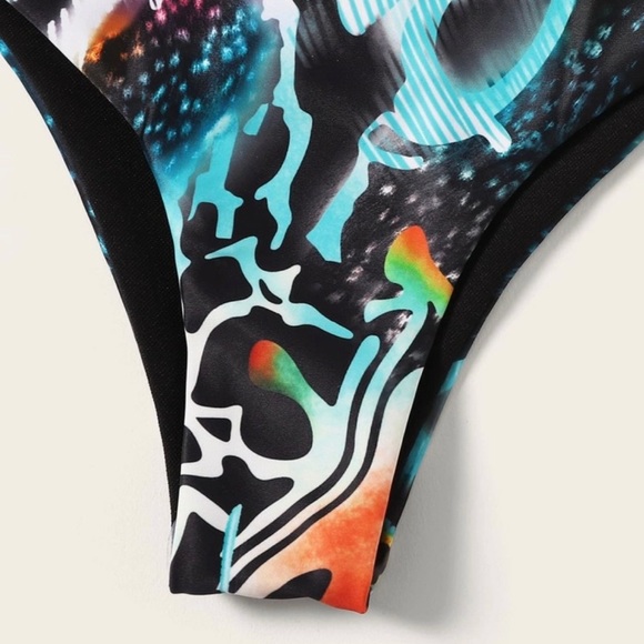 One shoulder cheeky bikini - Picture 4 of 4